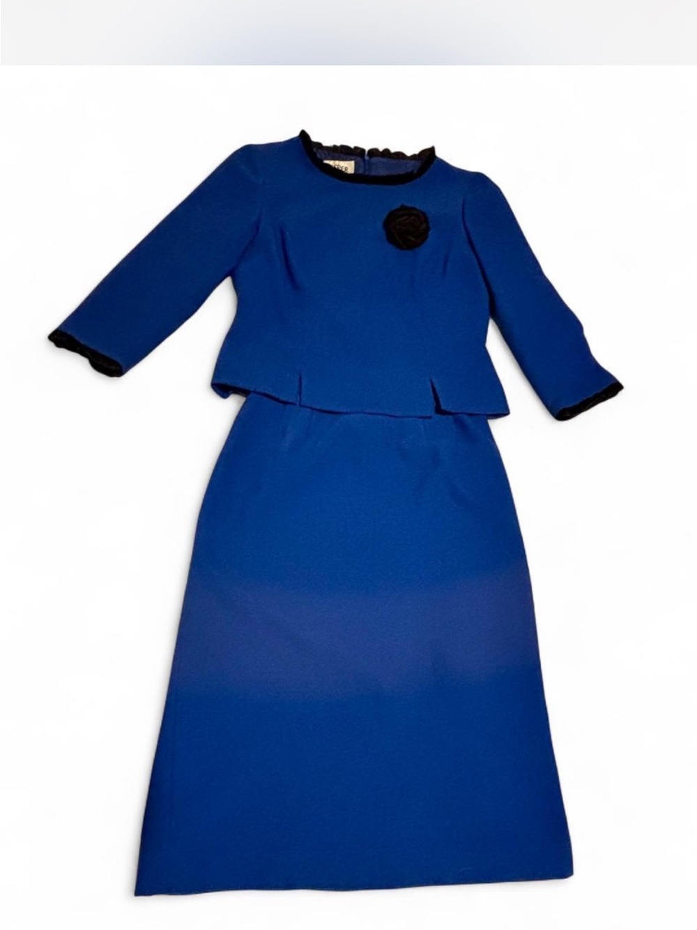 Kasper sz 4 blue skirt suit set black velvet ruffle trim rosette academia mod